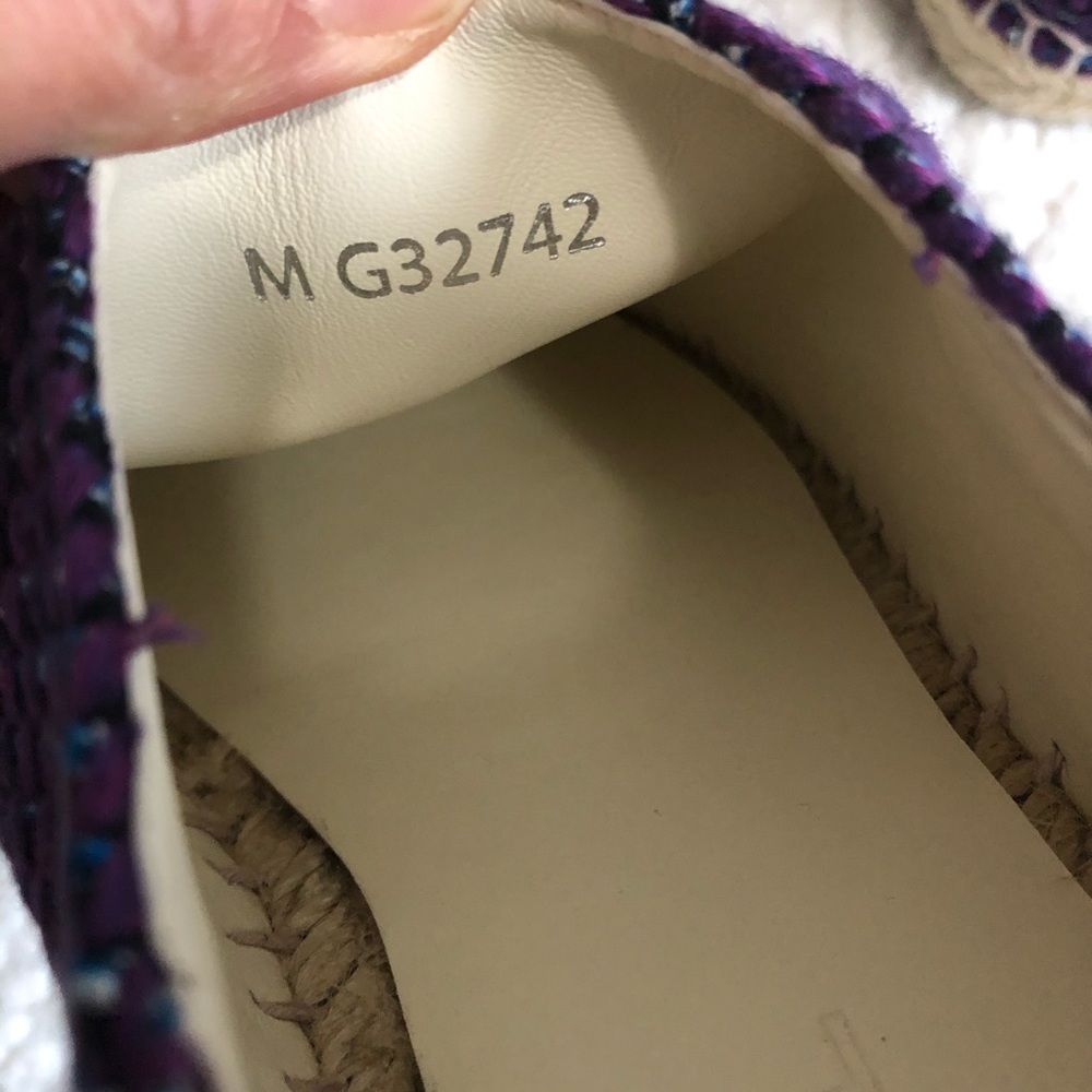 CHANEL Purple Tweed Espadrille Flats with Black Cap Toe and Jute Sole - Picture 9 of 16